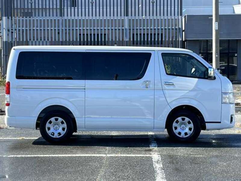 HIACE VAN-14