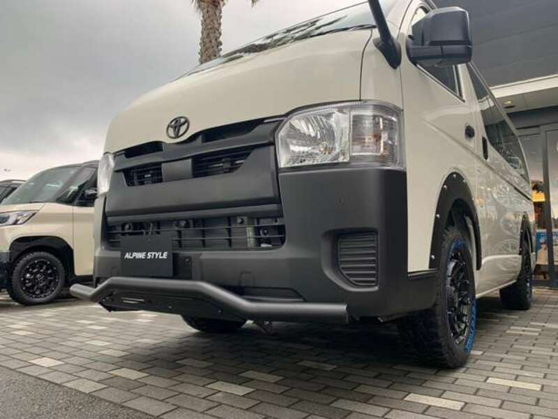 HIACE VAN-15