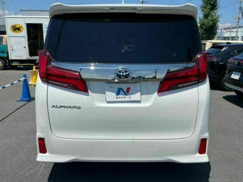 ALPHARD-16