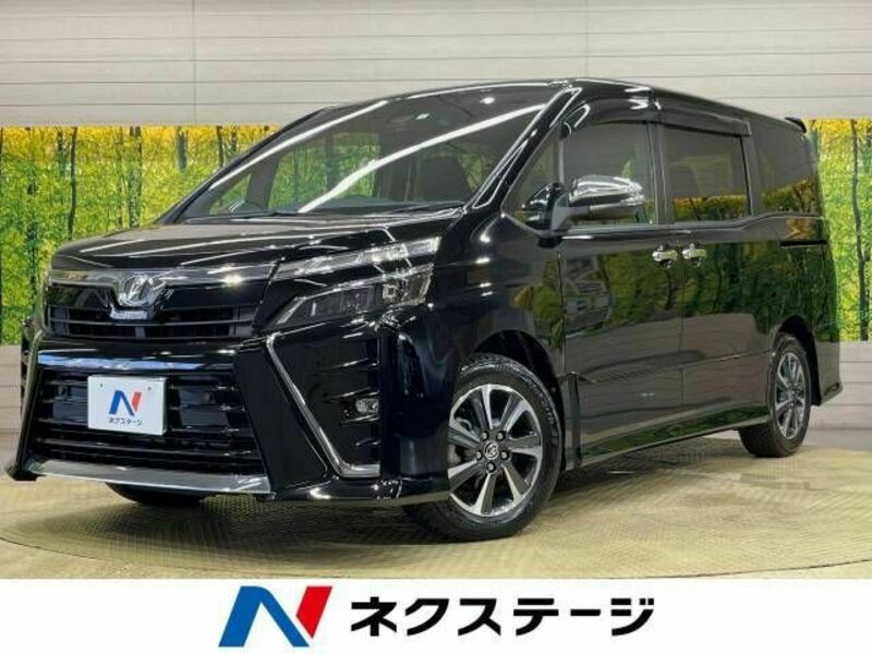 TOYOTA　VOXY