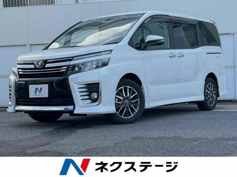 TOYOTA　VOXY