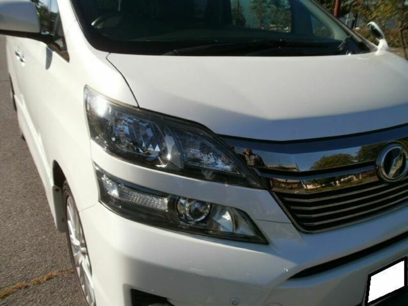 VELLFIRE-8