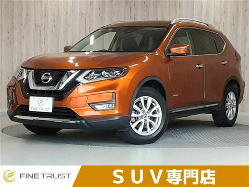 NISSAN　X-TRAIL