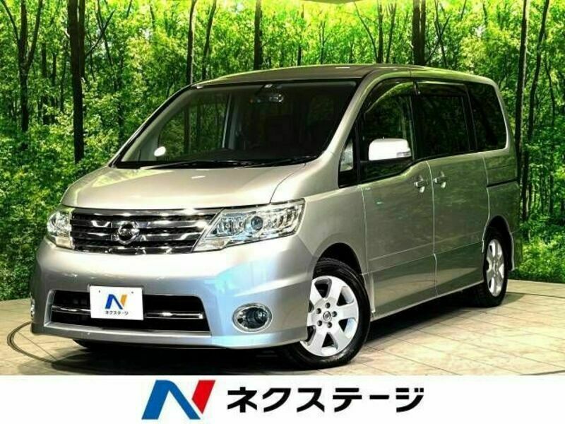 NISSAN　SERENA