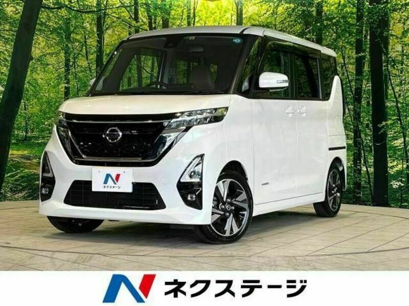 NISSAN　ROOX