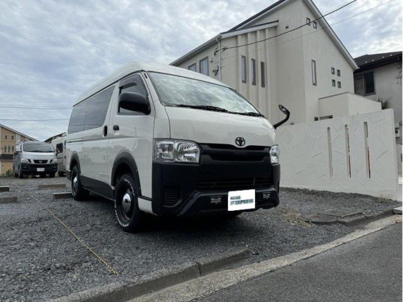 HIACE VAN-3