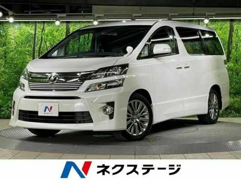 TOYOTA　VELLFIRE