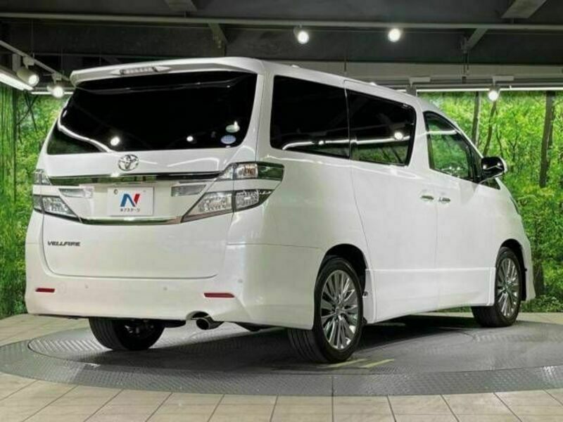 VELLFIRE-18