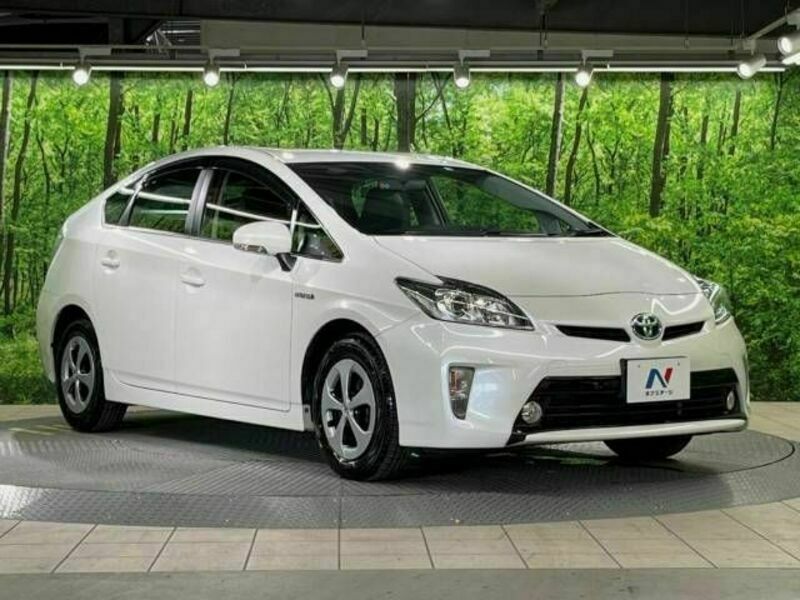 PRIUS-16