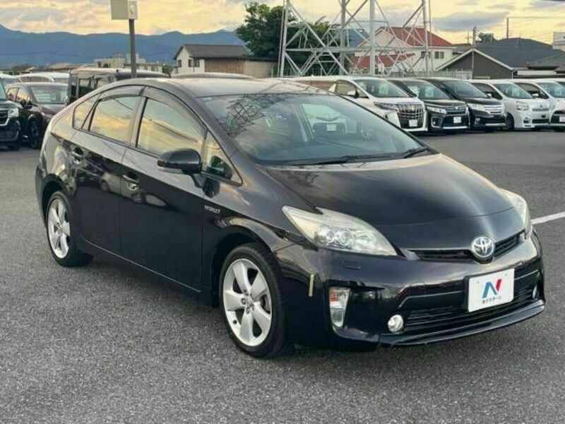 PRIUS-16