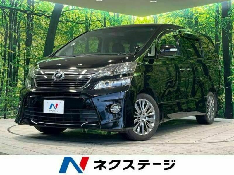 TOYOTA　VELLFIRE