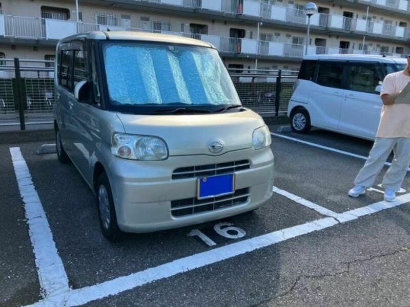 DAIHATSU　TANTO