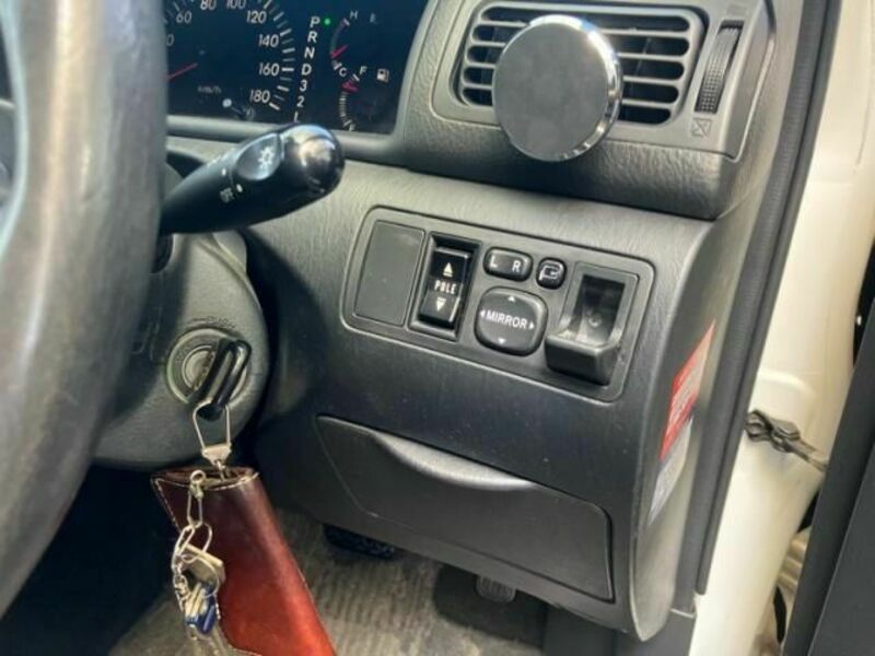 COROLLA FIELDER-8