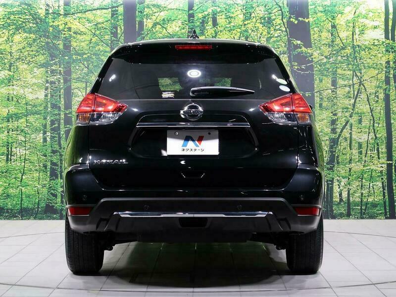 X-TRAIL