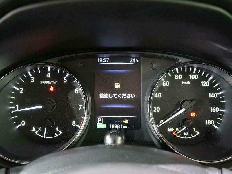 X-TRAIL
