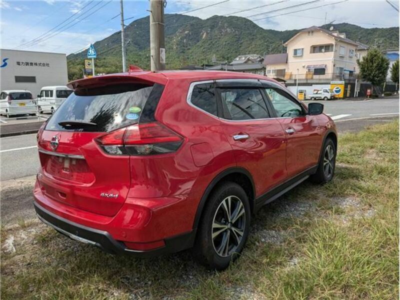 X-TRAIL-5