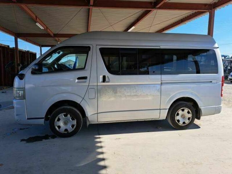 HIACE VAN-8