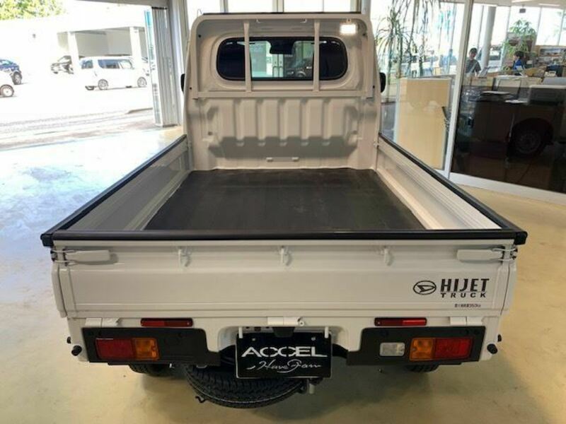 HIJET TRUCK-1