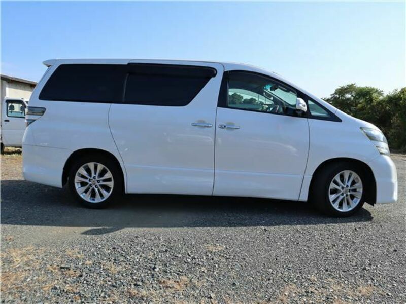 VELLFIRE-18