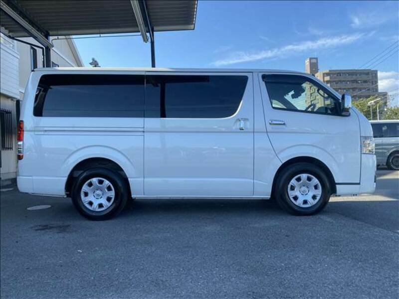 HIACE VAN-12