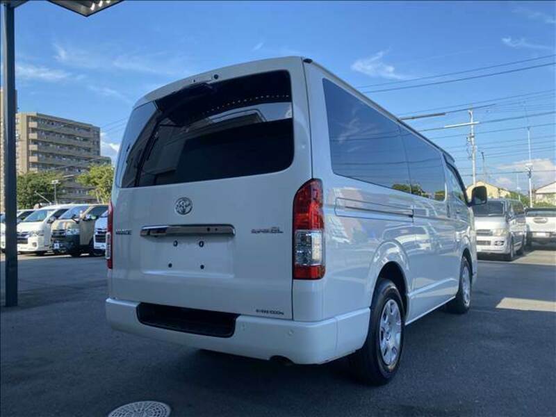 HIACE VAN-14