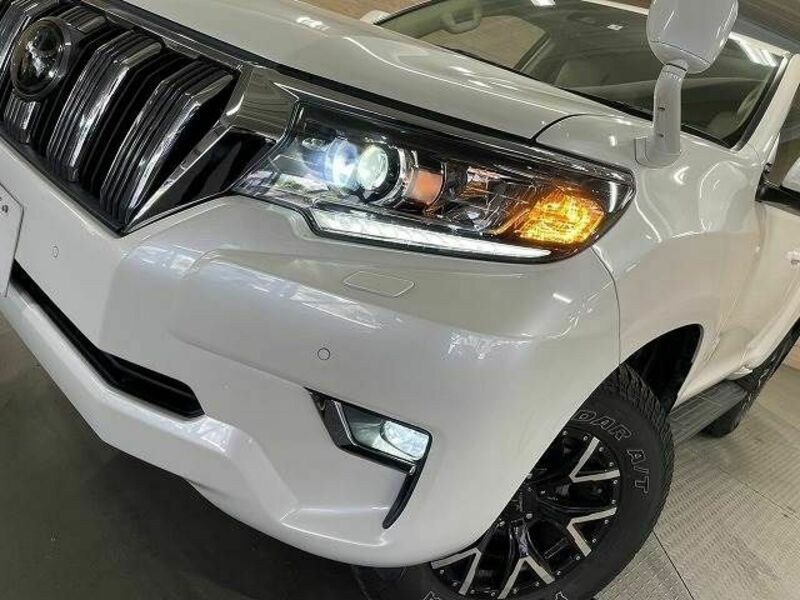 LAND CRUISER PRADO-9