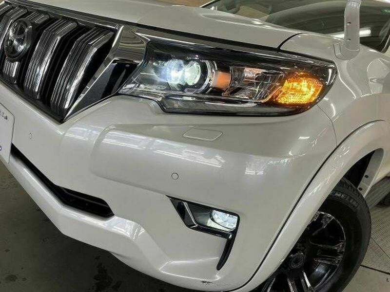 LAND CRUISER PRADO-10