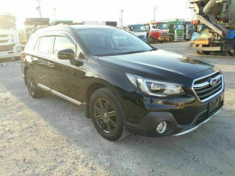 SUBARU　LEGACY OUTBACK