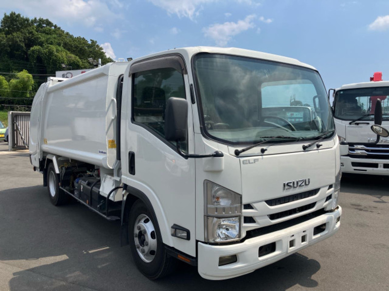 ISUZU　ELF