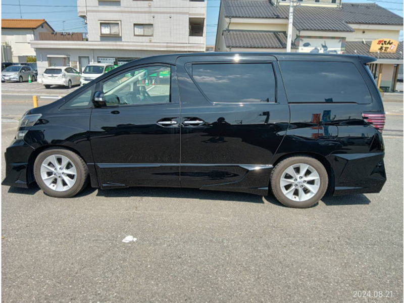 VELLFIRE-18