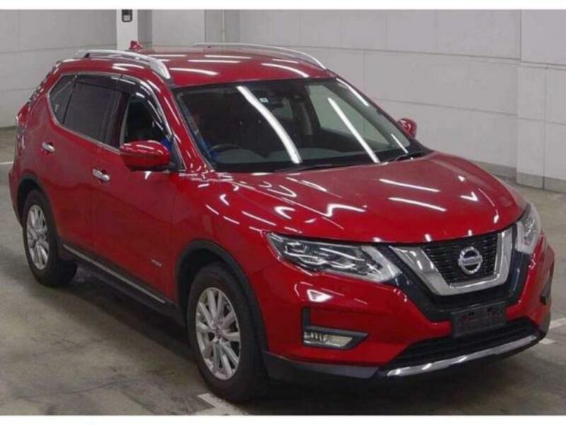 NISSAN　X-TRAIL