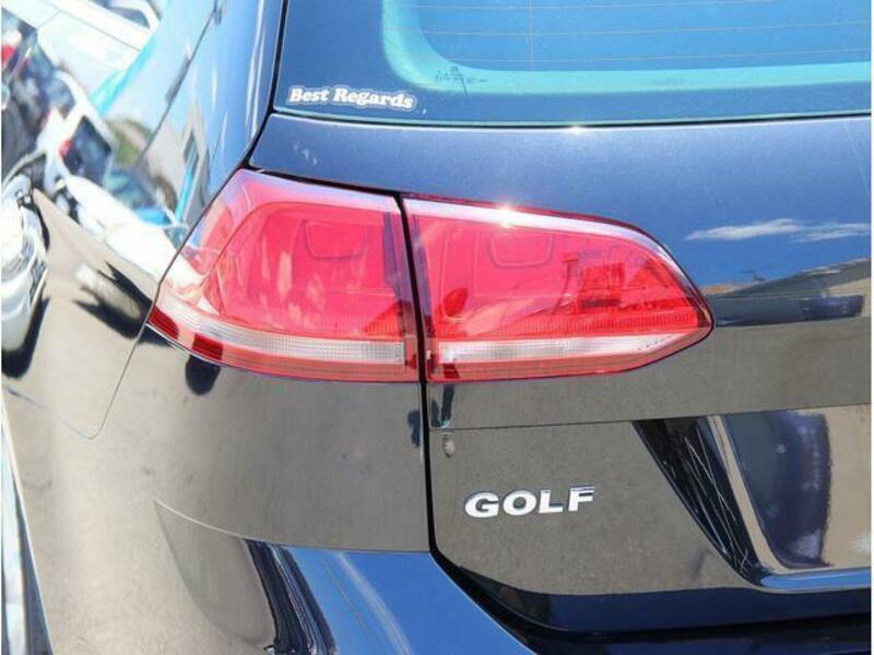 GOLF VARIANT-13