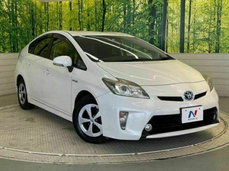 PRIUS-16