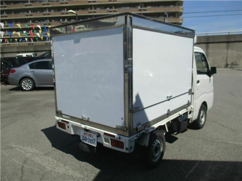 HIJET TRUCK-1