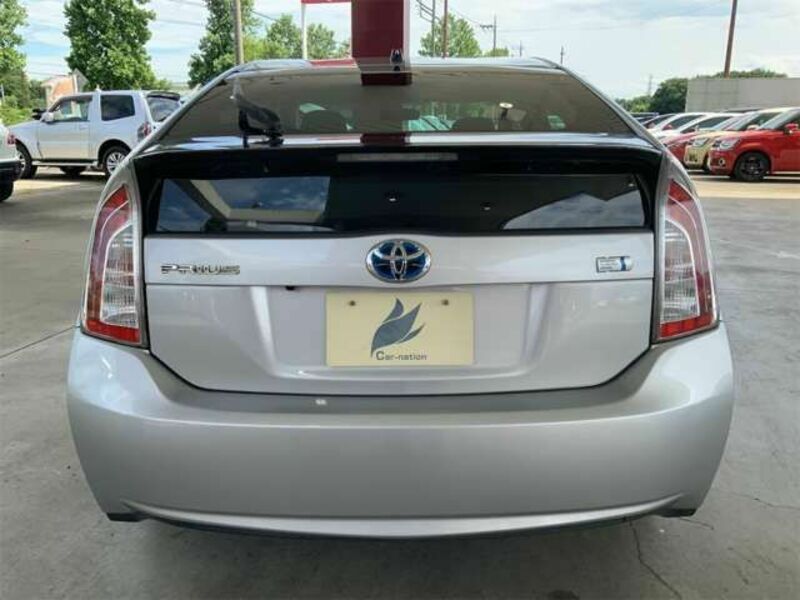 PRIUS-3