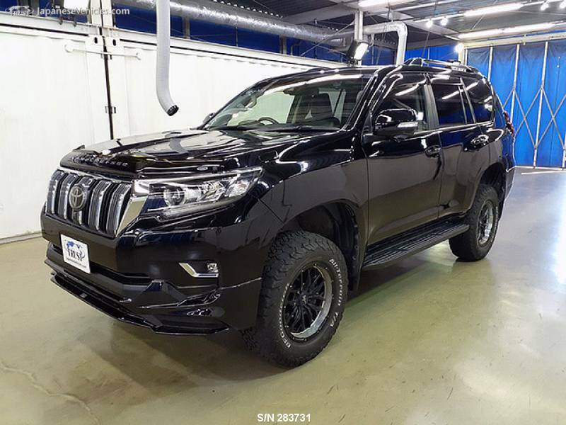 TOYOTA　LAND CRUISER PRADO