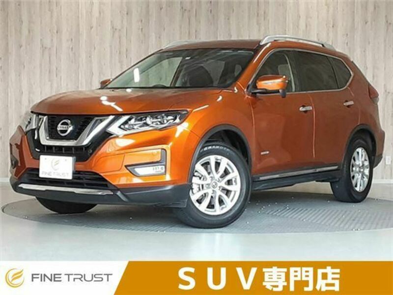 NISSAN　X-TRAIL