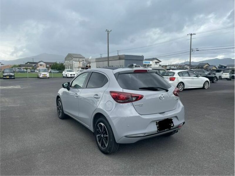 MAZDA2-2