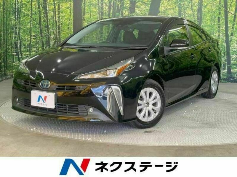 TOYOTA　PRIUS