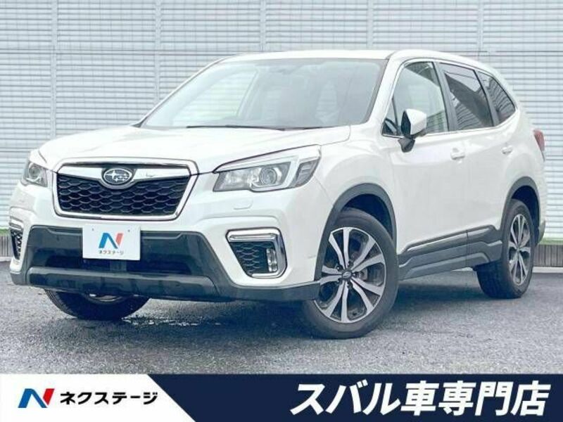 SUBARU　FORESTER