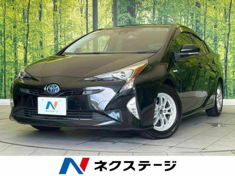 TOYOTA　PRIUS