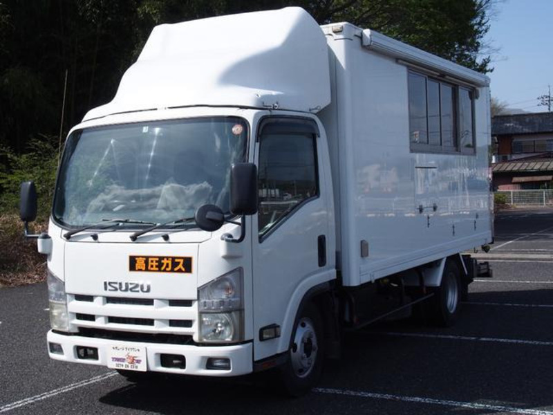 ISUZU　ELF