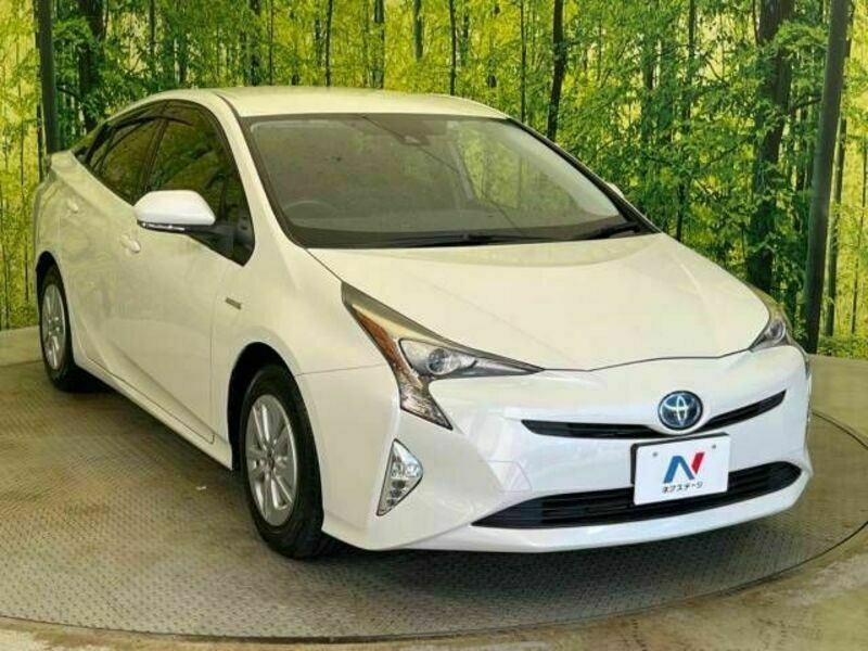 PRIUS-16