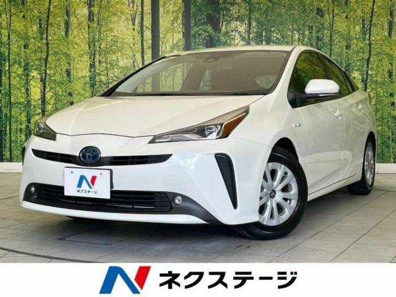 TOYOTA　PRIUS