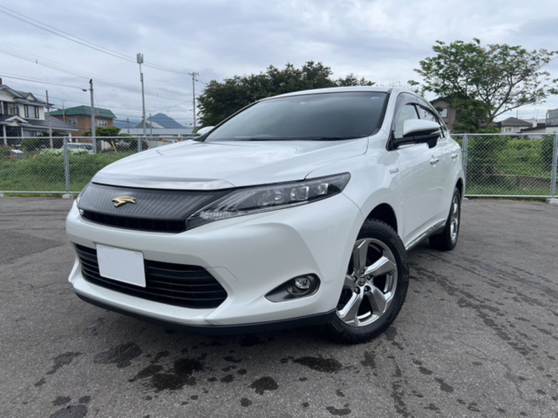 TOYOTA　HARRIER