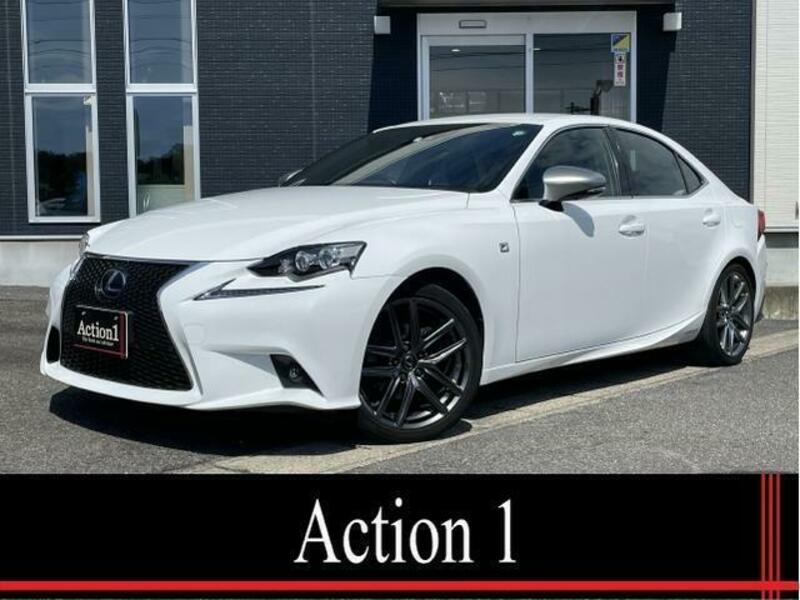 LEXUS　IS