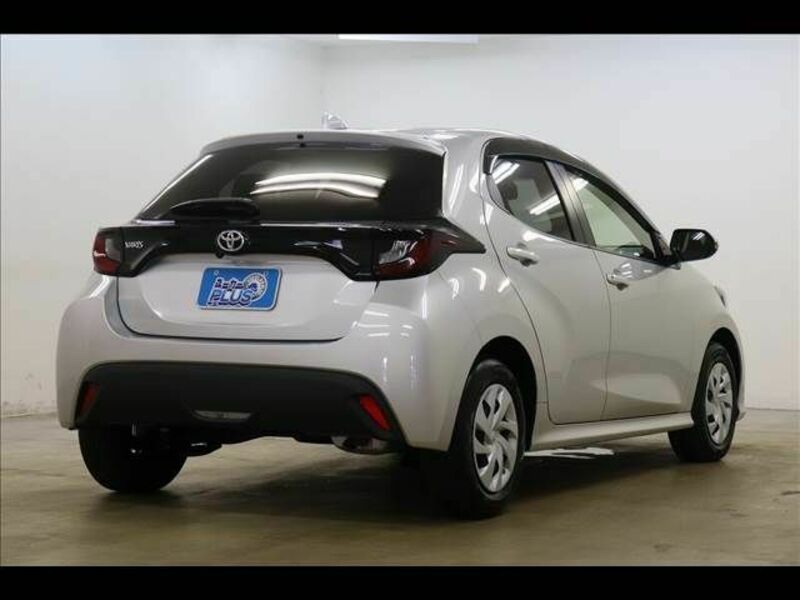 YARIS-18