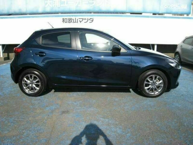 MAZDA2-7