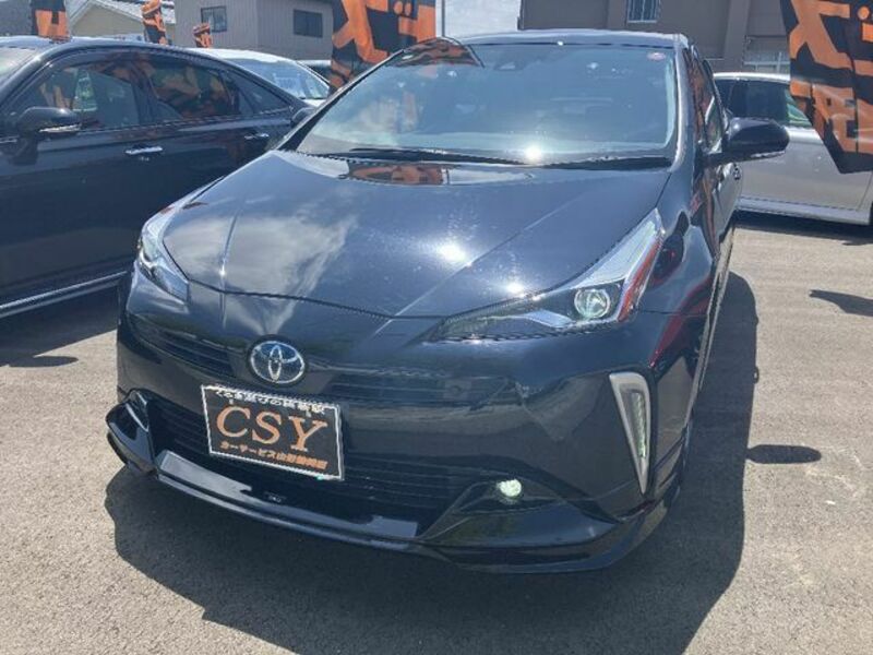 TOYOTA　PRIUS