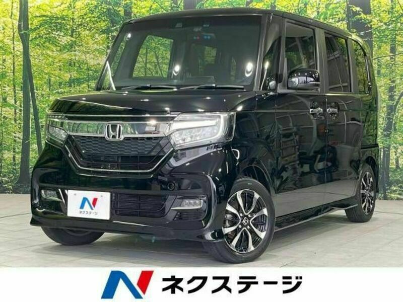 HONDA　N BOX CUSTOM